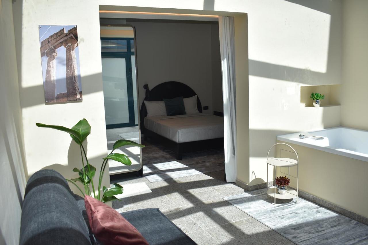 Athens One Smart Hotel Bagian luar foto
